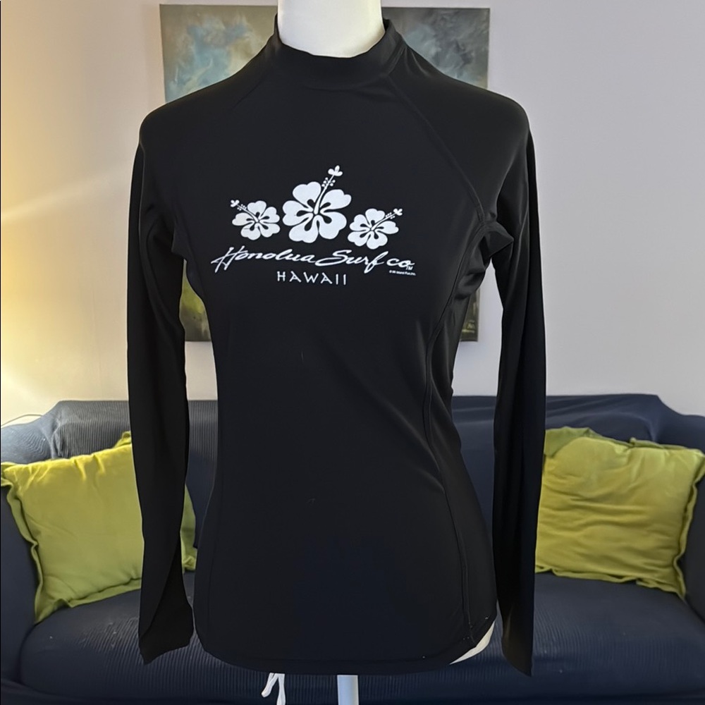 Hawaiian Surfer Black Long Sleeve Rash Guard - Small